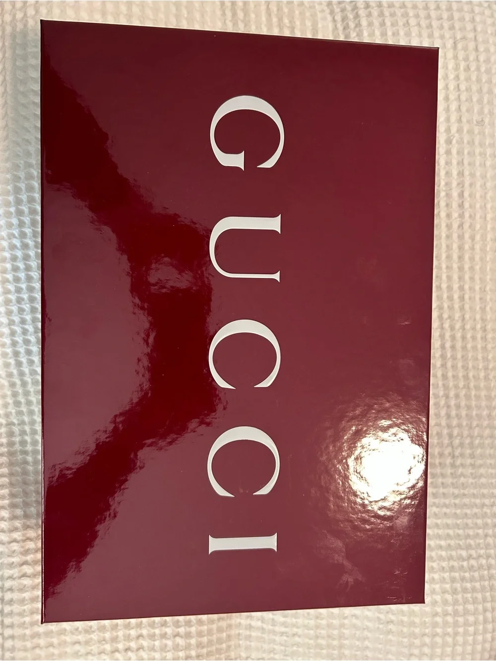 Gucci shoe box with dust bags
